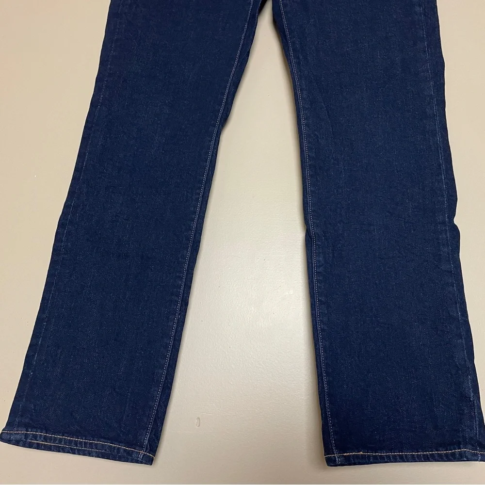 Levis these levi